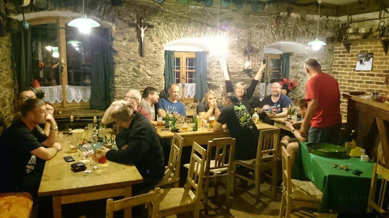 Roubenka Mlyn U Skaly Destne V Orlickych Horach Volne Terminy 5 Bytu Exterior foto